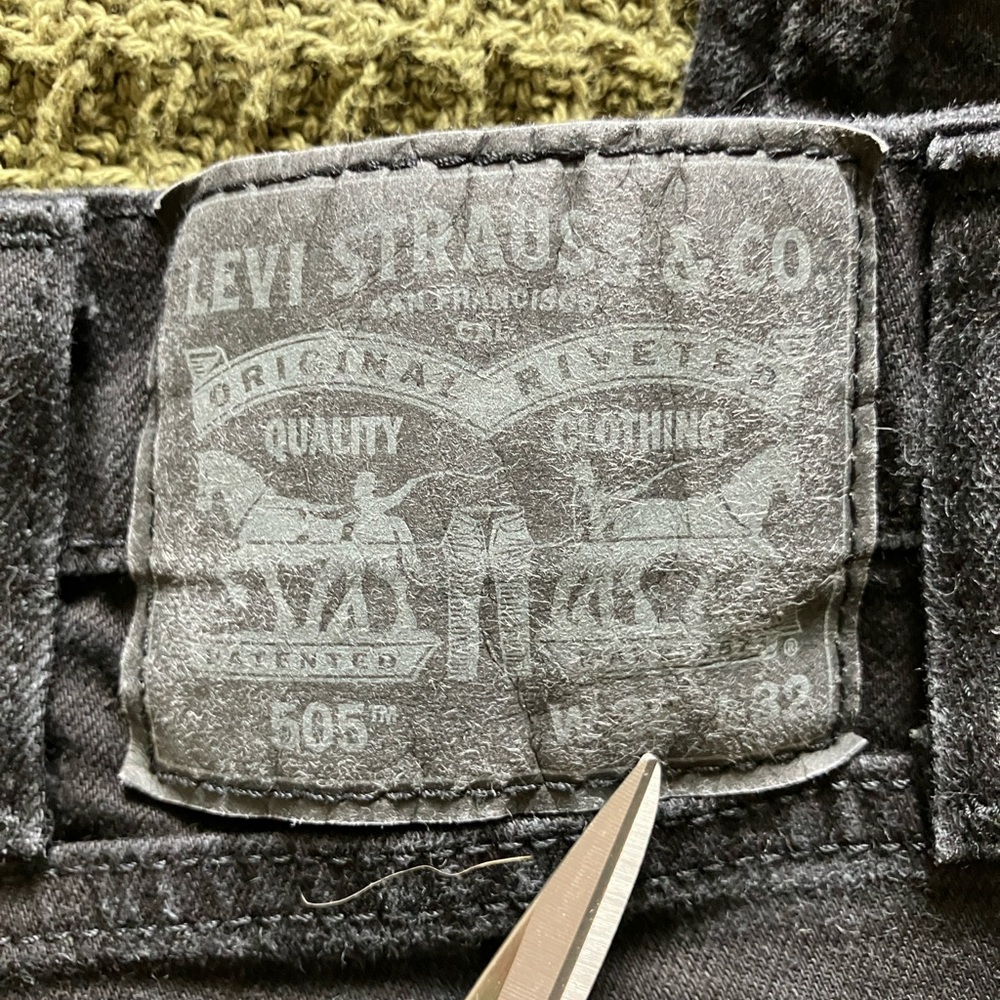 Levi 505 38x32 - Picture 4 of 5